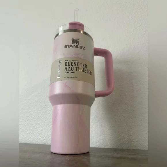 Stanley 40oz limited edition pink marble - Picture 4 of 4
